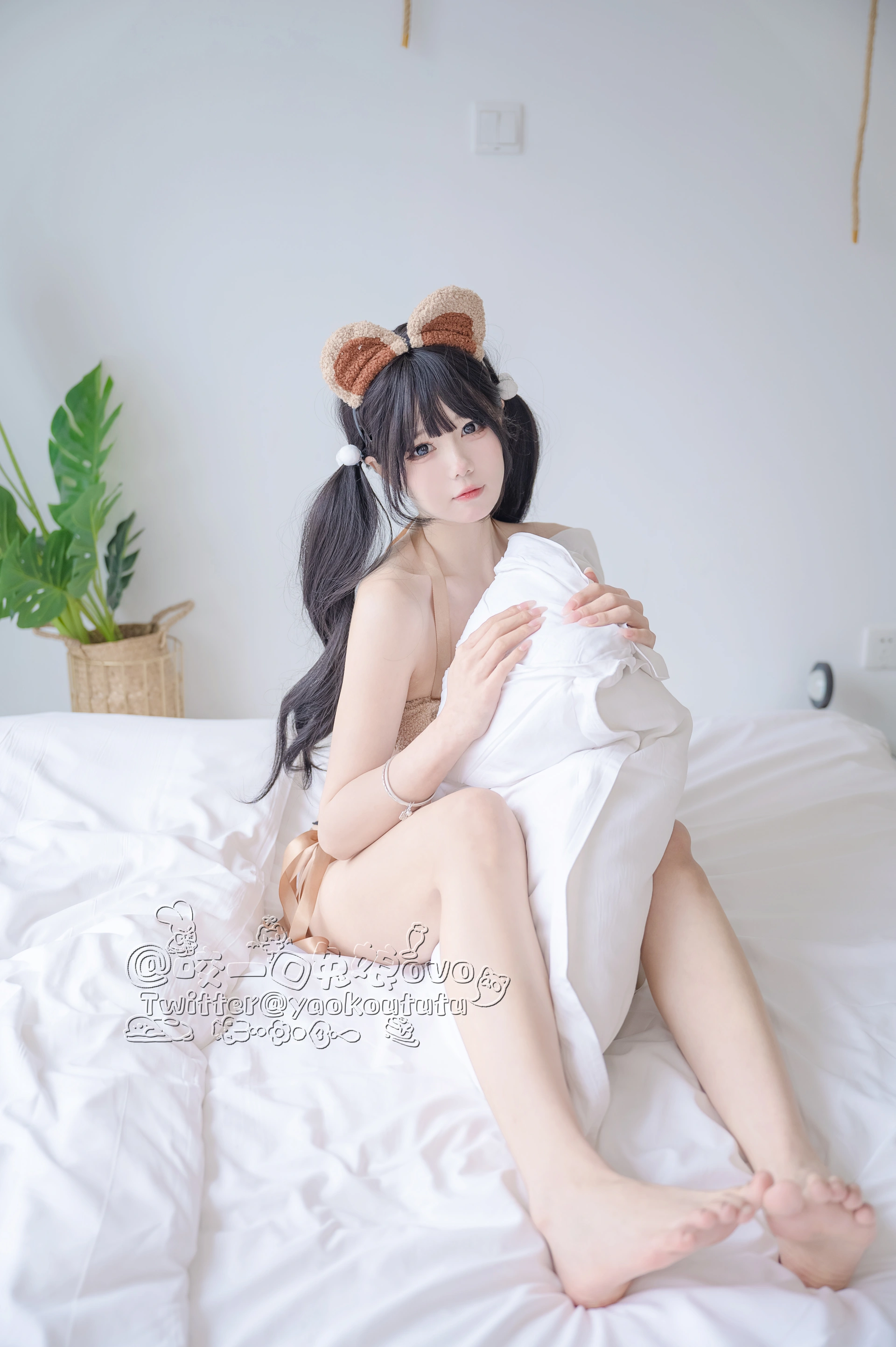咬一口兔娘(黏黏团子兔) - NO.010 小熊睡衣 1